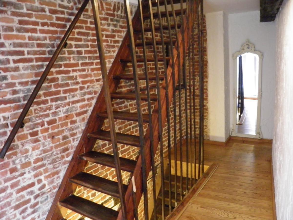 Spacious Duplex In Brussels Historical Center Luaran gambar