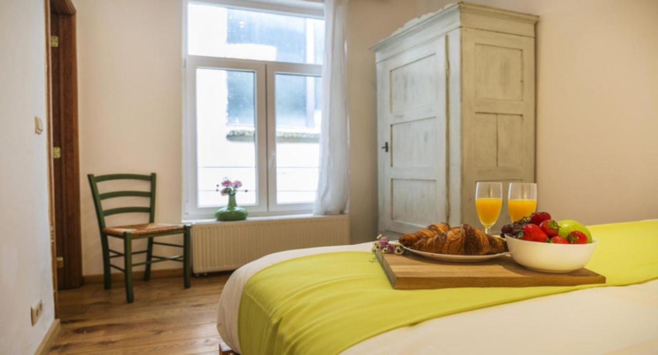 Spacious Duplex In Brussels Historical Center Luaran gambar
